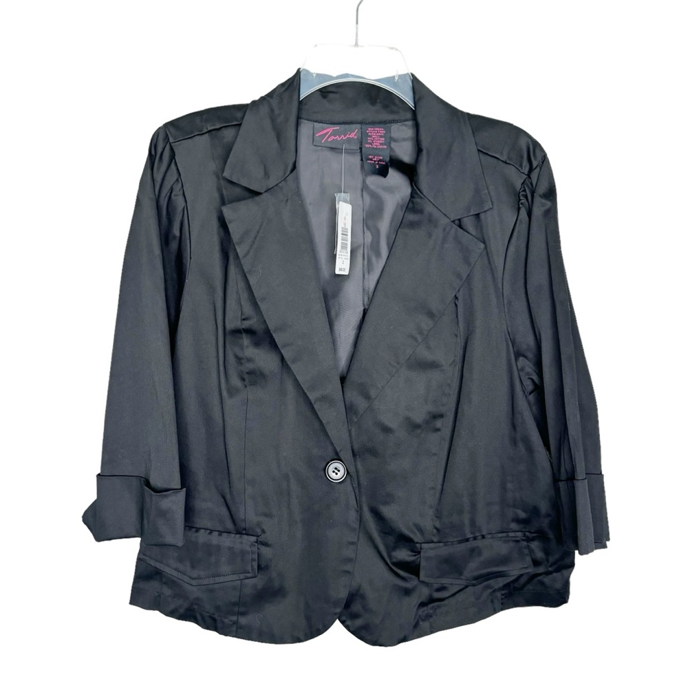 NWT Torrid Blazer 3X (22/24) Black